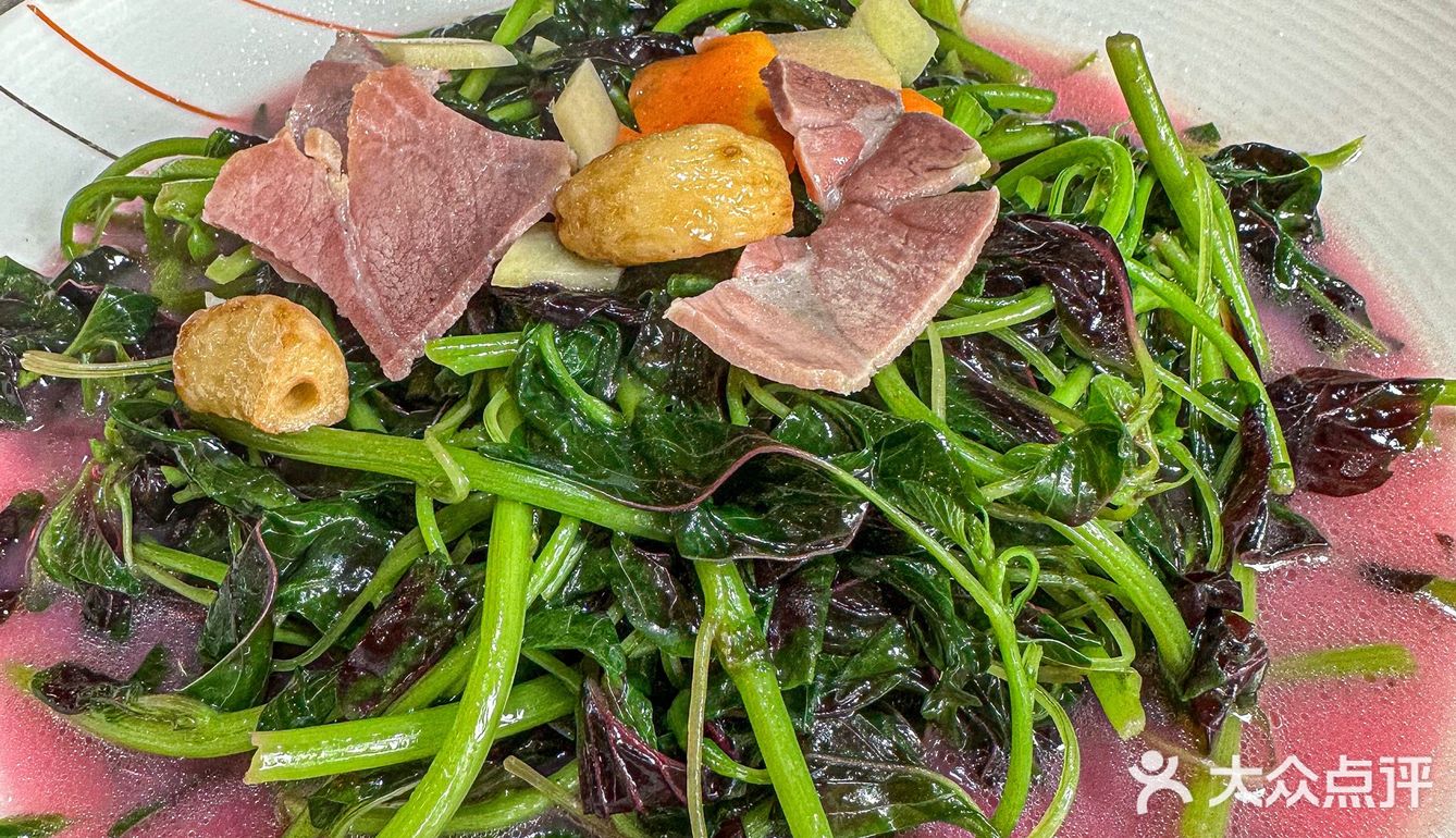 在广州❗️一道客家酿豆腐征服了在场所有人的胃[调皮]