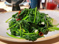 炝炒地瓜叶-山石榴·贵州菜(丰盛里店)