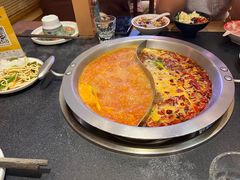 -沸炉重庆老火锅(军事博物馆店)