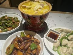 -关东小磨东北菜(漕河泾印象城店)