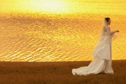 -AOROA·奥洛拉婚纱摄影·旅拍·礼服