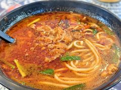 招牌小锅米线-桥香园过桥米线(国贸店)