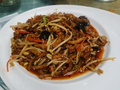 -天天向上素食餐厅(五台山店)