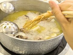 -朴小妹人参鸡汤火锅(长白山万达店)