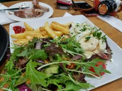 -12 Rocks Beach Bar Cafe