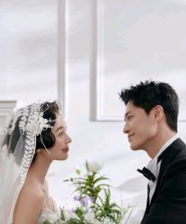 -全城热恋璀璨婚纱摄影(国贸总店)