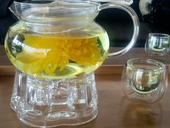 -月亮眼花园餐厅书吧酒吧