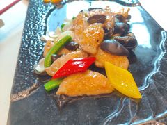 -骏莱海鲜鱼港(五角场店)