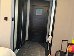 -希岸酒店(广州北站花城路地铁站店)