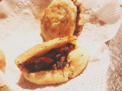 烧饼夹酱牛肉秘制-买又大餐厅(福林里店)