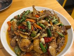 -鸿顺老铁锅美蛙鱼府(解放碑店)