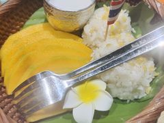 芒果糯米饭-迷你椰·泰式大排档(虹口店)