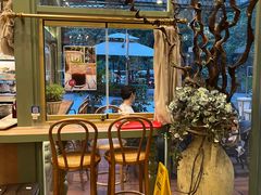 -玛格萝妮比萨屋(四平店)