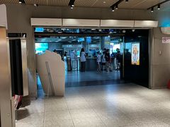 -麦当劳(中山公园龙之梦店)
