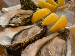 圣白露-斯普汇生蚝牛排馆(中骏世界城店)