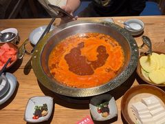 -野山舂·贵州现舂酸汤牛肉(东山店)