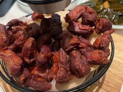 -嗨辣小聚·盘锦河蟹·海鲜烧烤龙虾(盘锦十年好店)