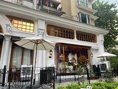 -秘密旅行Bonjour(黑金冠 江南西店)