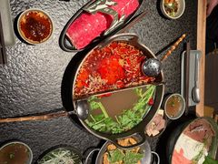 -三出山火锅(万象天地店)