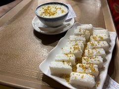 桂花姜撞奶-周大娘牛乳(旧寨古村总店)