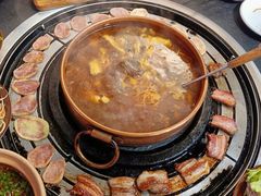 -阿山卓·野生菌火锅·纳西火塘烤肉