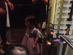 -广州天河希尔顿酒店