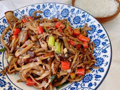 烟笋腊肉钵-新新湘菜馆(新中街二条店)