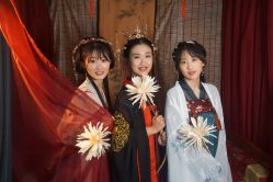 -汉仪华裳汉服馆(打浦桥店)