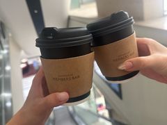 -BHC炸鸡(明洞总店)