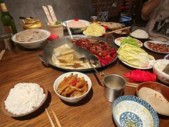 -萍姐火锅·公路夜市(武汉首店)