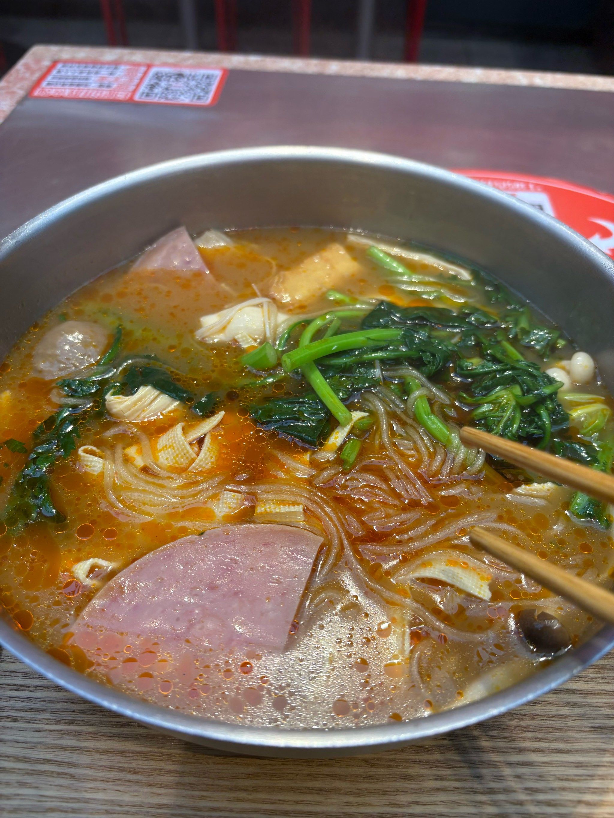 大千里福客麻辣烫