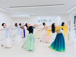 -佑宁舞蹈工作室