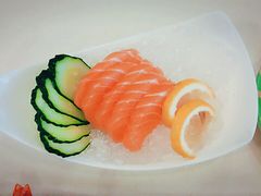三文鱼刺身-佰禾寿司(学府凯德店)