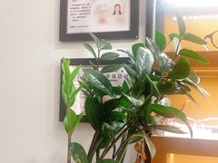 -罗伯特眼镜·蔡司官方授权(罗湖国贸店)