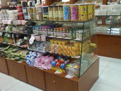 零售区-百年义利(甜水园东里店)