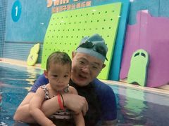 -龙格亲子游泳•水育早教运动中心