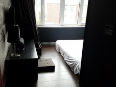 -桔子酒店(南京新街口张府园地铁站店)