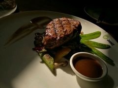 -JINNS锦时 steak&pizza(浸信会礼拜堂旧址店)
