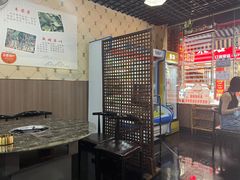 大堂-黔府豆米火锅野菜馆(南马店)