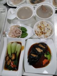 -鸿睿贝之语月子中心