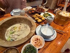 -滇香肴·云南菜蒸汽石锅鱼(云南北路店)