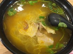 -小杨生煎(南京东路食品一店)