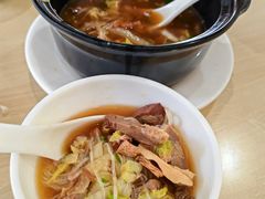 -闫家驴肉老店(华电一校店)