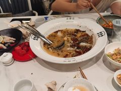 -渔语鱼新川菜Bistro(万象天地店)