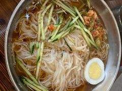 -韩风烤牛肉冷面店