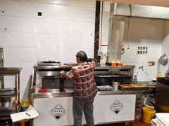 -霍元甲烧烤(江城商务大楼店)