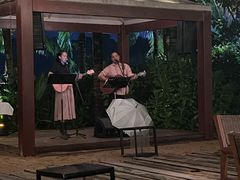 -三亚艾迪逊酒店·海滩烧烤 BARBACOA·现场乐队·浪漫晚餐·烧烤海鲜