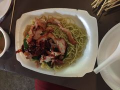 -东海岸人工湖美食村