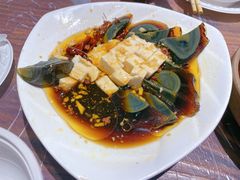 -老街烧烤大排档·地道湖北菜·龙虾馆(汉口火车站店)