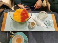 -燕庭·纯燕窝·甜品下午茶(南京西路店)